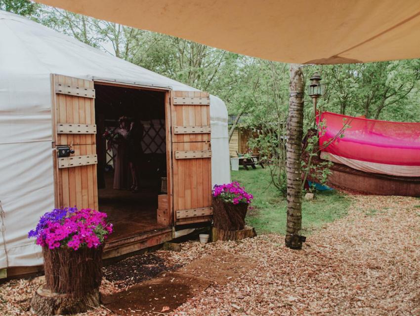 Plush Tents Yurt Village Chichester Exterior foto