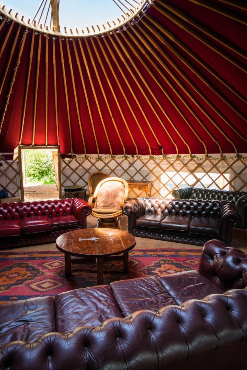 Plush Tents Yurt Village Chichester Exterior foto