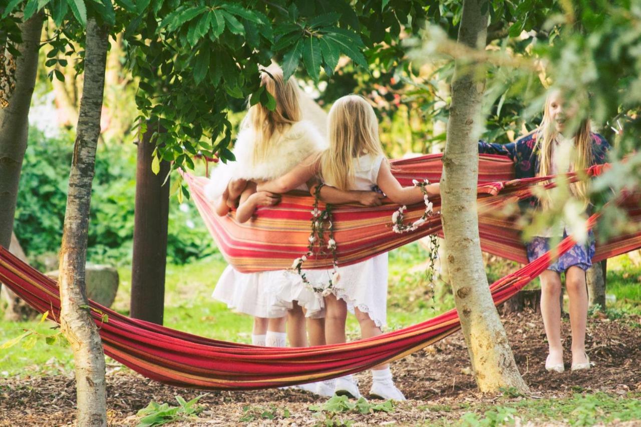 Plush Tents Yurt Village Chichester Exterior foto